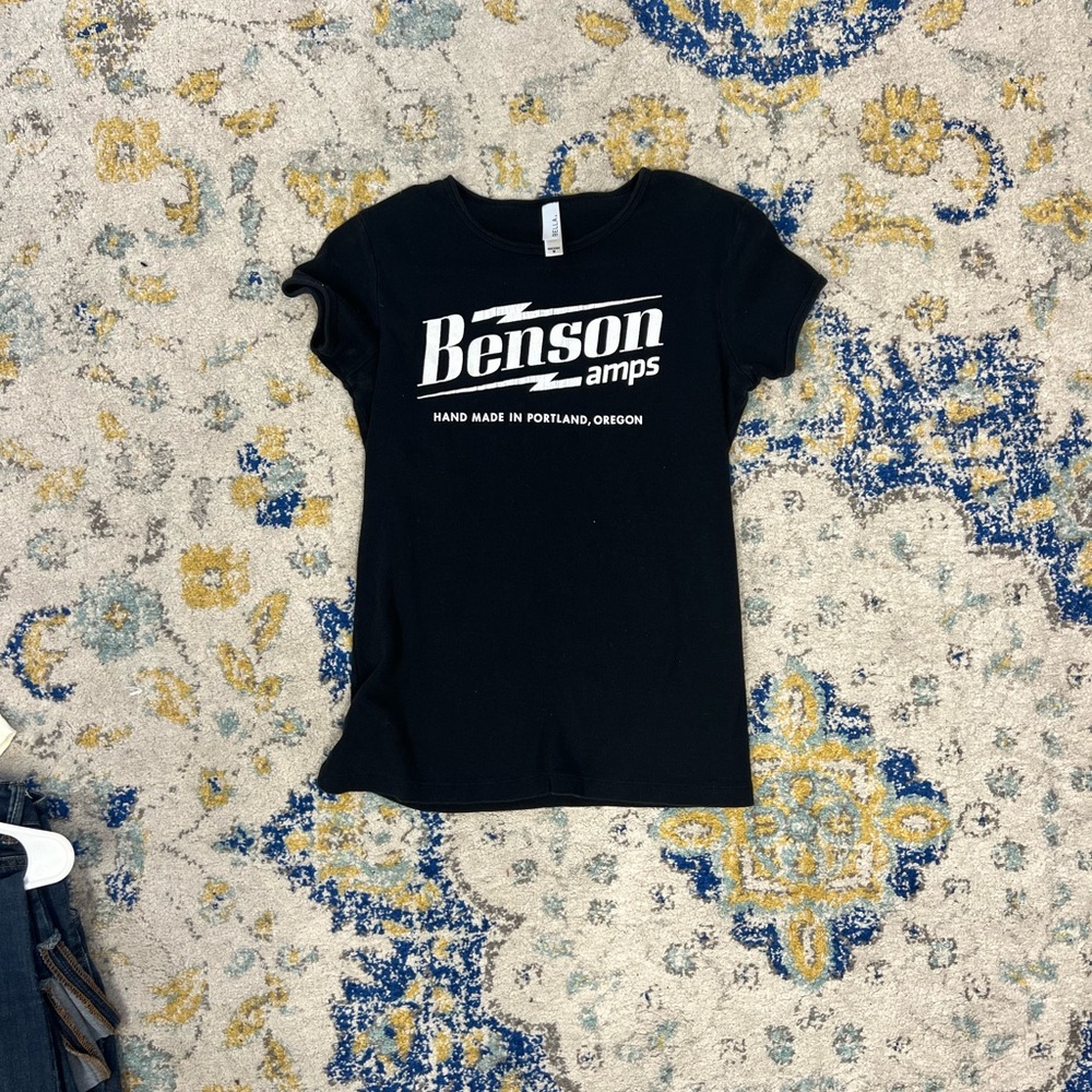 Women Fitted Black Graphic T Shirt